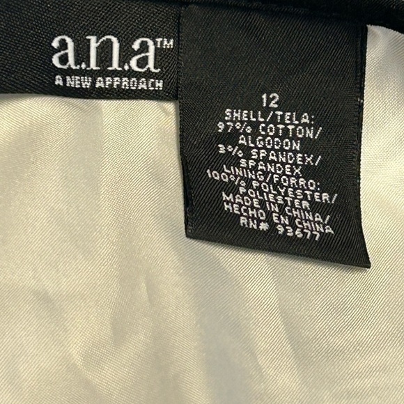 NWT a.n.a BLACK WHITE FLORAL PRINT COTTON HALTER SIDE ZIP DRESS, SIZE 12 - Picture 13 of 15